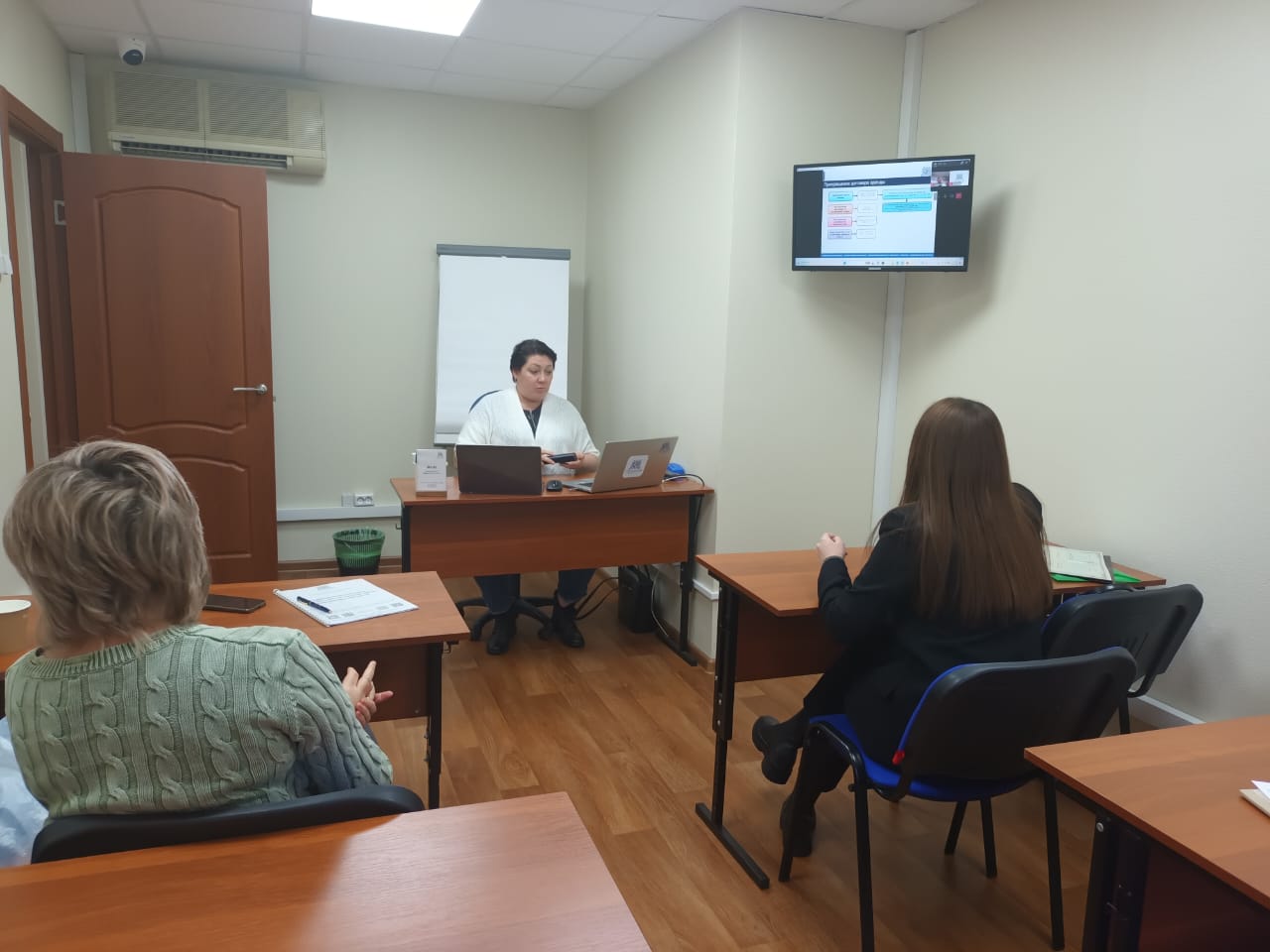 14-15 ноября 2025 года прошёл семинар на тему "Арендные правоотношения: правовые аспекты. Договор аренды недвижимого имущества"