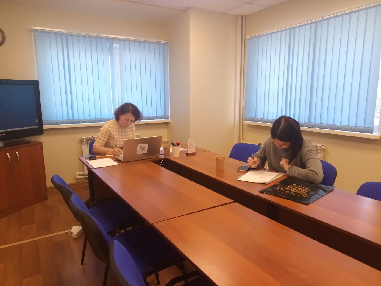 21 февраля 2026 года прошёл семинар на тему "Договорная работа для «не юристов», менеджеров, экономистов. Работа с договорами"