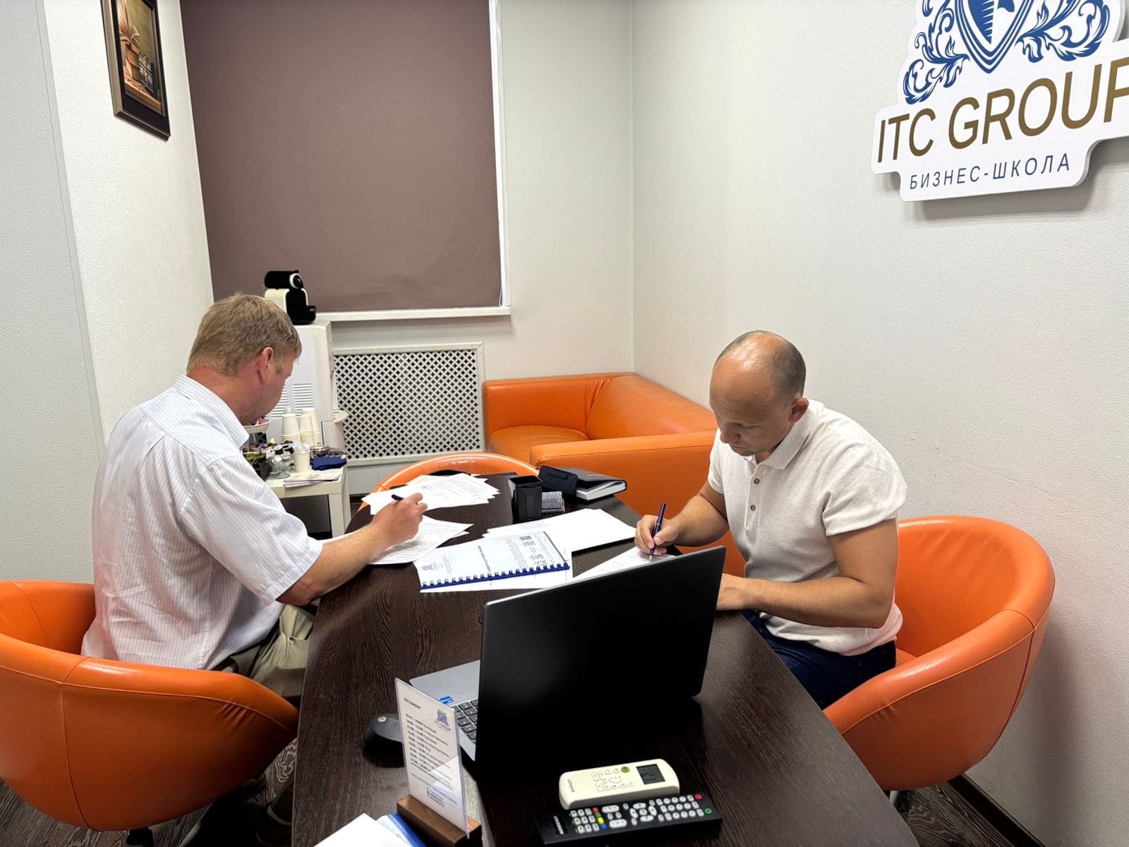 2 августа 2025 года прошёл семинар на тему "Нейросети для отдела продаж"