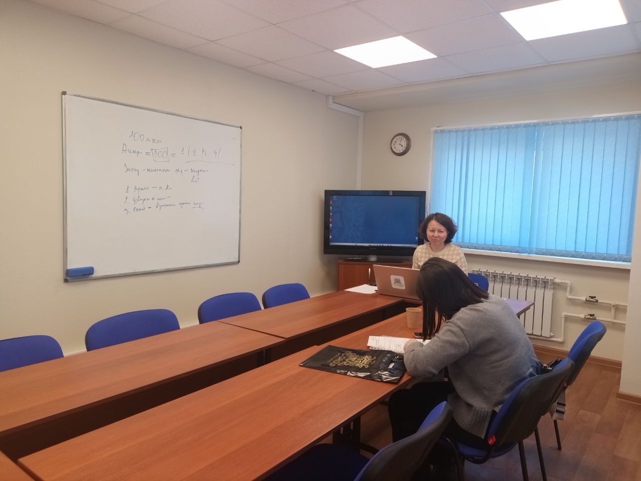 21 февраля 2026 года прошёл семинар на тему "Договорная работа для «не юристов», менеджеров, экономистов. Работа с договорами"