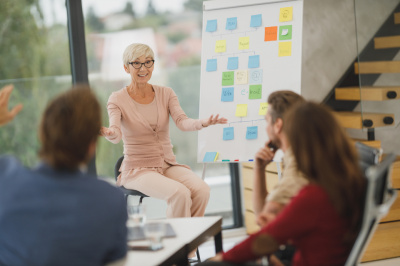 Стоимость привлечения клиента: сравнение популярных методов